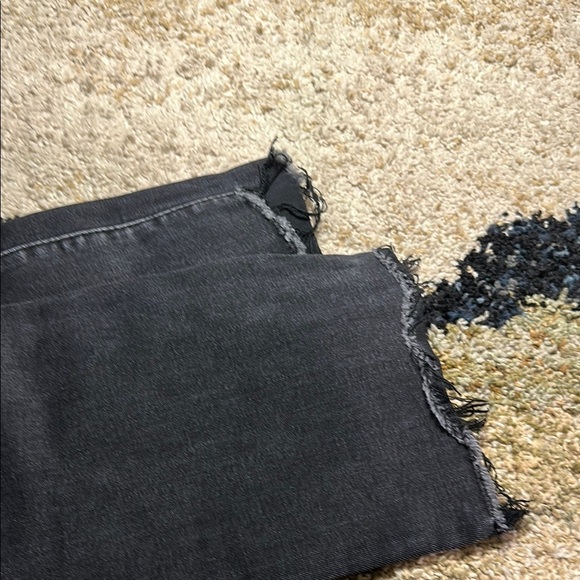 Flying Monkey Black Distressed Ankle Cropped Jeans Women 30 Never worn! NWOT - Picture 6 of 13